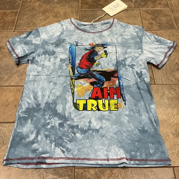 💎2/$18💎 Tie-Dye Graphic T-Shirt with 'Aim True' Design - Picture 1 of 3